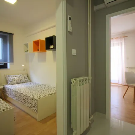 公寓 Modernes Mit Privater Terrasse, Grillbereich, Spielplatz, Liegen, Privatparkplatz *